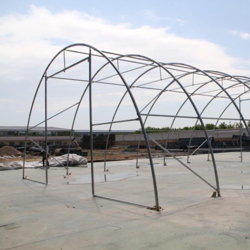   10 x 15 x 5 m-es profi minőségű fehér Raktársátor (félkör íves)